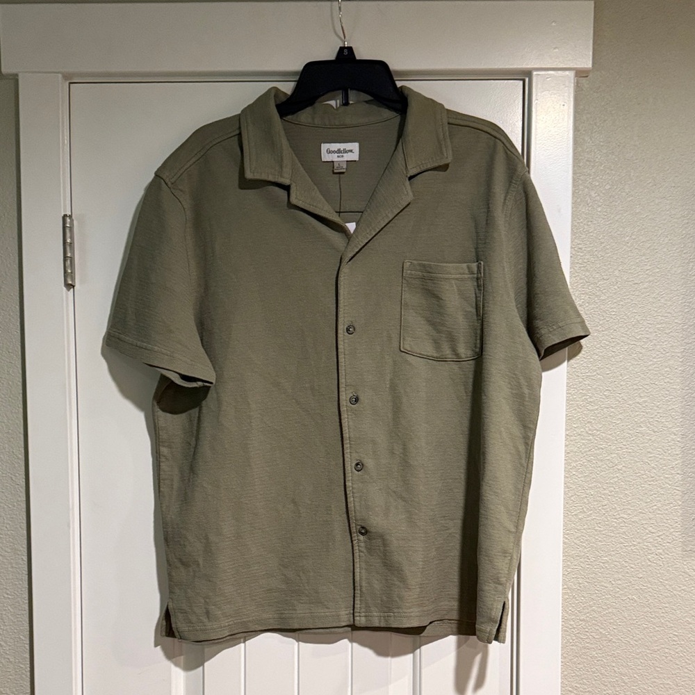 Casual Corner Khaki Men's Button-Down Shirt